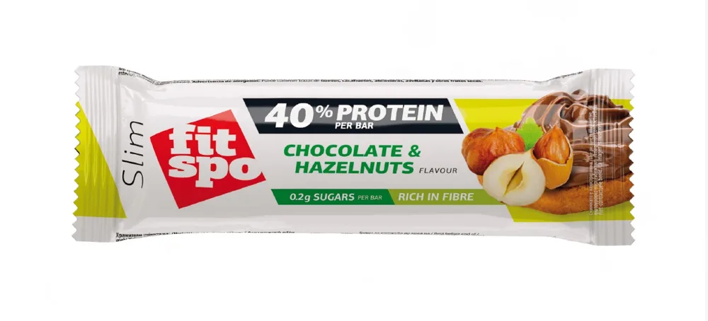 חטיף חלבון בטעם שוקולד ואגוזי לוז